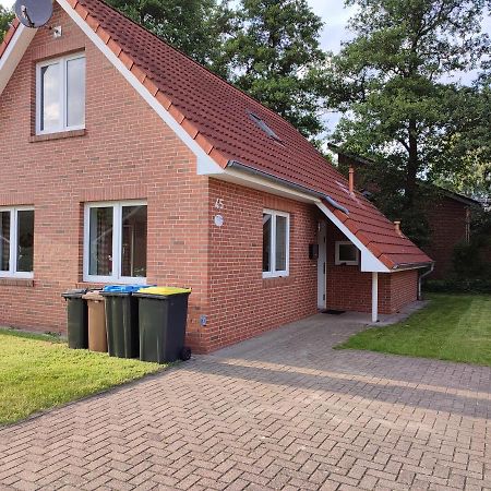 Idyllisches Ferienhaus Naehe Meyer Werft Papenburg Exteriör bild