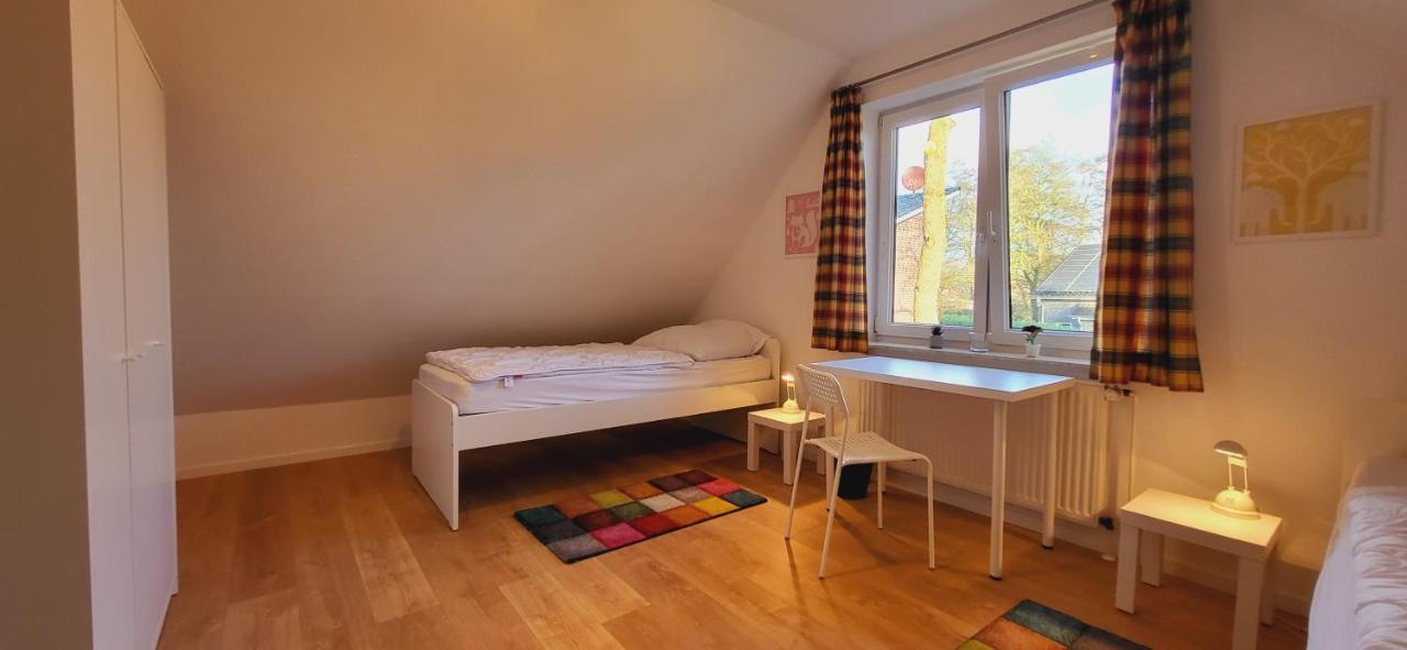 Idyllisches Ferienhaus Naehe Meyer Werft Papenburg Exteriör bild