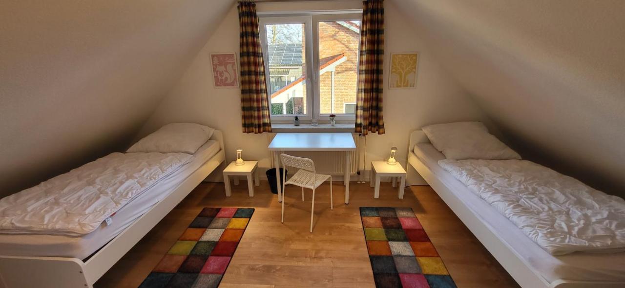 Idyllisches Ferienhaus Naehe Meyer Werft Papenburg Exteriör bild